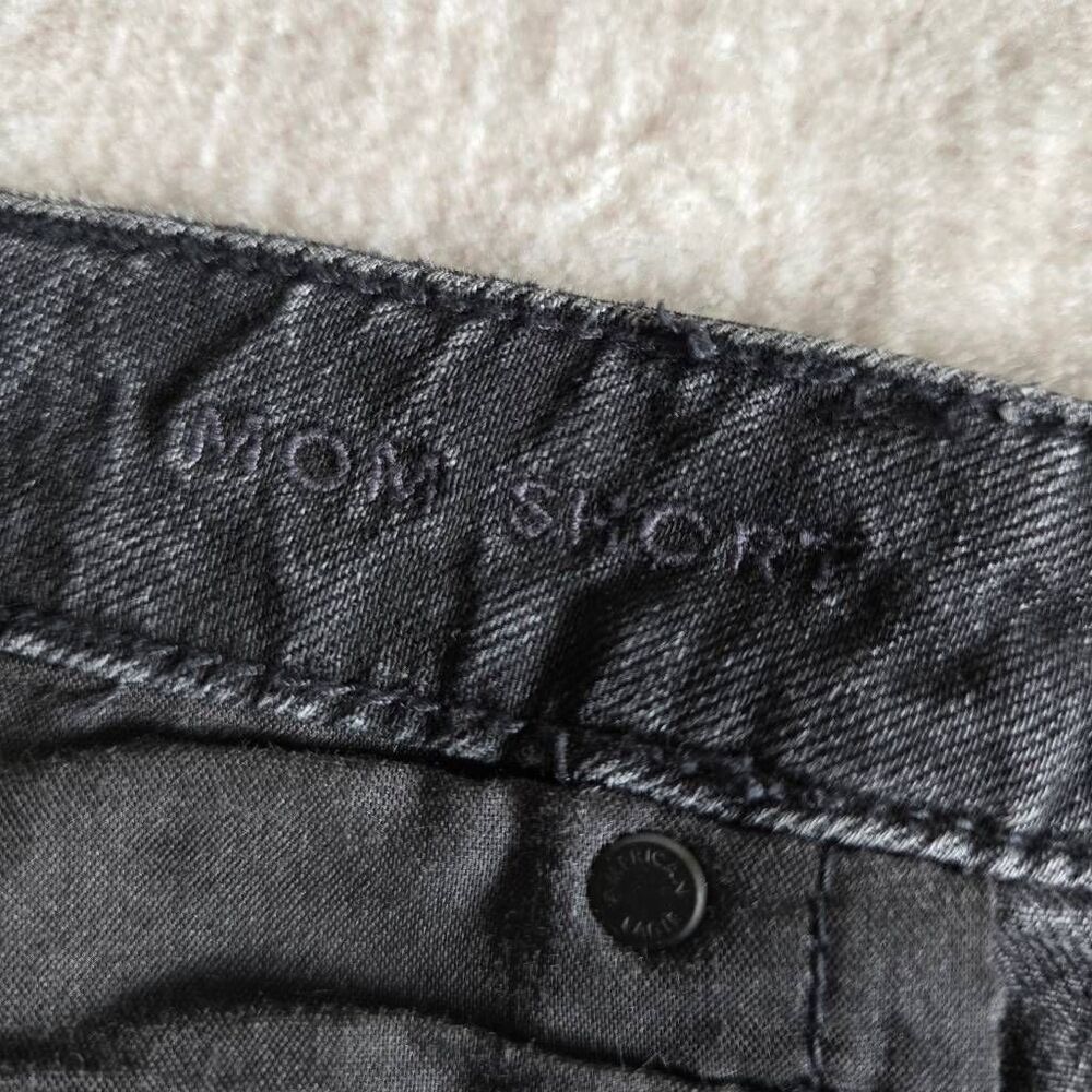American Eagle Mom Short - Sz. 12 - Picture 4 of 6